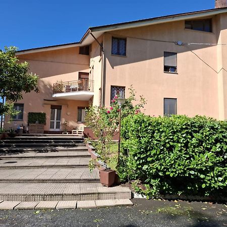 King'S House Apartment Roletto Exterior foto